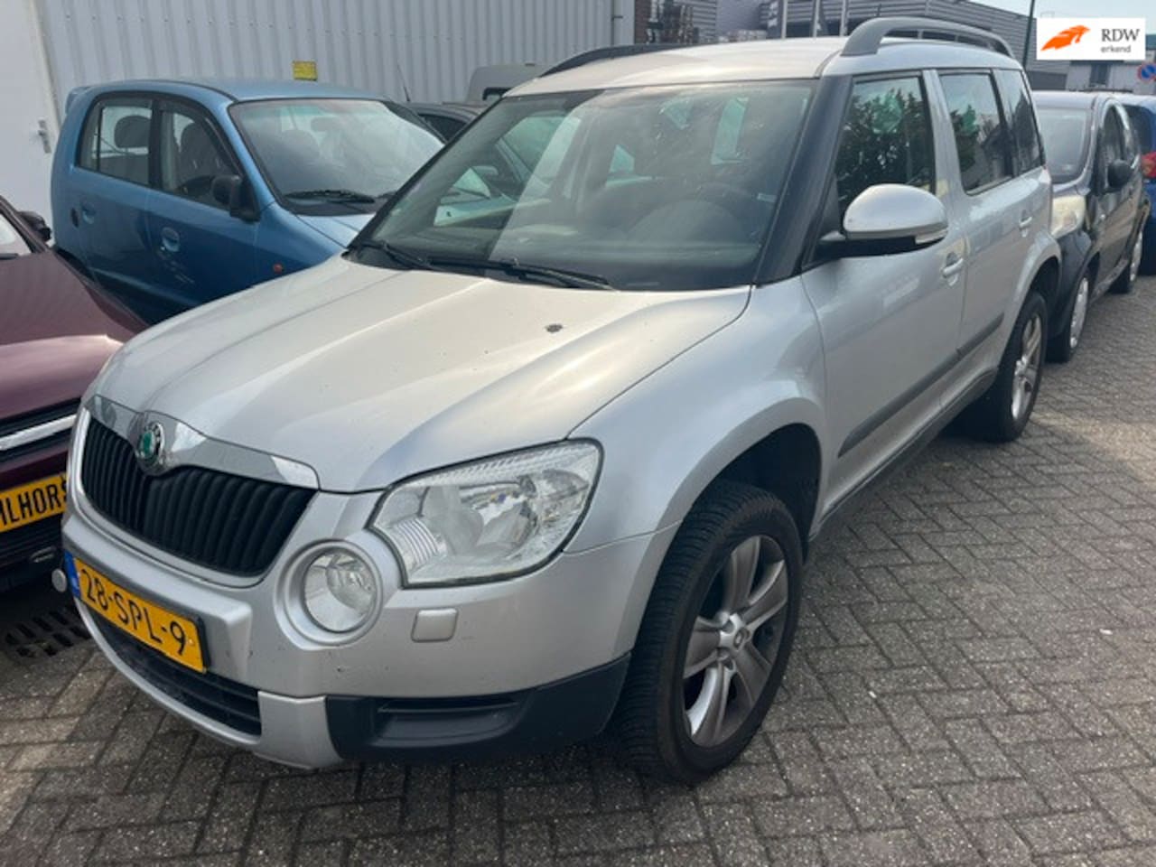 Skoda Yeti - 1.2 TSI Tour ( automaat schakelt niet!! ) export handel bieden!! - AutoWereld.nl
