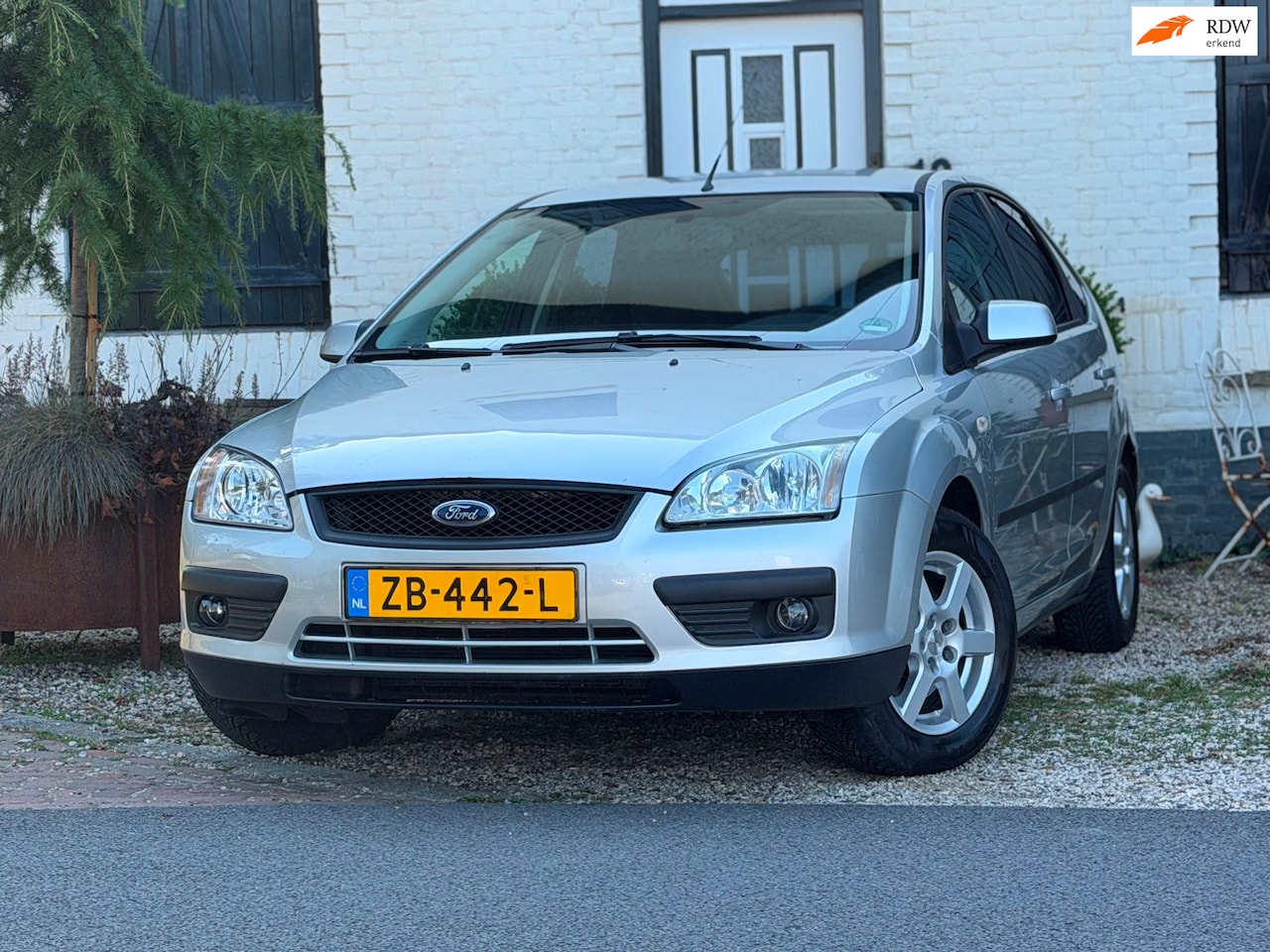 Ford Focus - 1.6-16V Champion|Airco|5DRS| - AutoWereld.nl