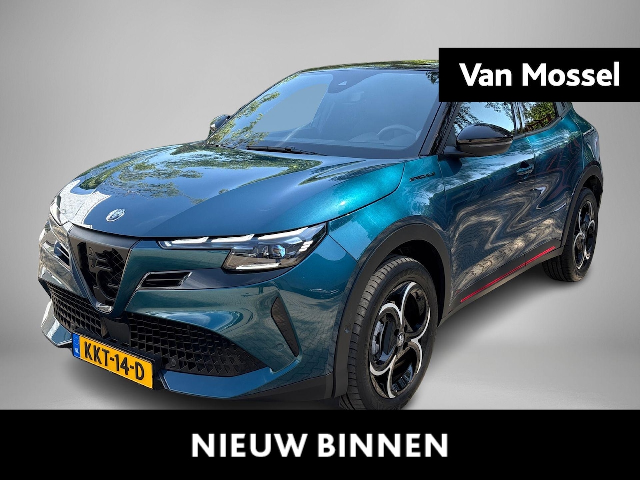 Alfa Romeo Junior - 1.2 Turbo Hybrid Ibrida Speciale | Navigatie | Parkeersensoren | Camera | Apple Carplay/An - AutoWereld.nl