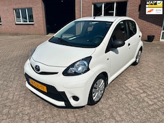Toyota Aygo - 1.0 VVT-i Now//65.000 NAP//dealer onderhouden