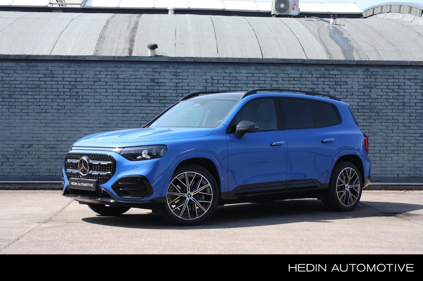 Mercedes-Benz GLB - GLB 250+ Business Solution AMG | Nightpakket | Multibeam LED | Memory | Verstelbare Dempin - AutoWereld.nl