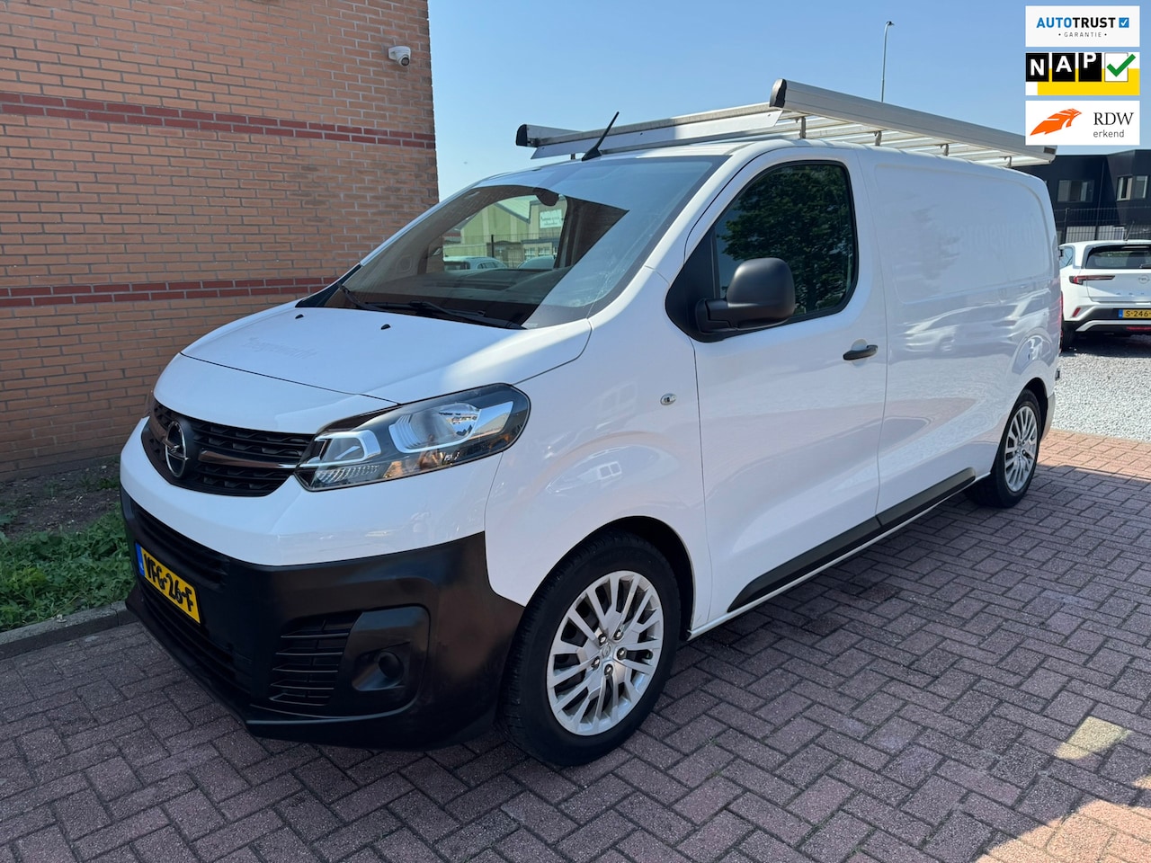Opel Vivaro - 1.5 CDTI L2H1 Edition 1.5 CDTI L2H1 Edition, Euro 6, Imperiaal, Inbouw, 3 Zits, - AutoWereld.nl