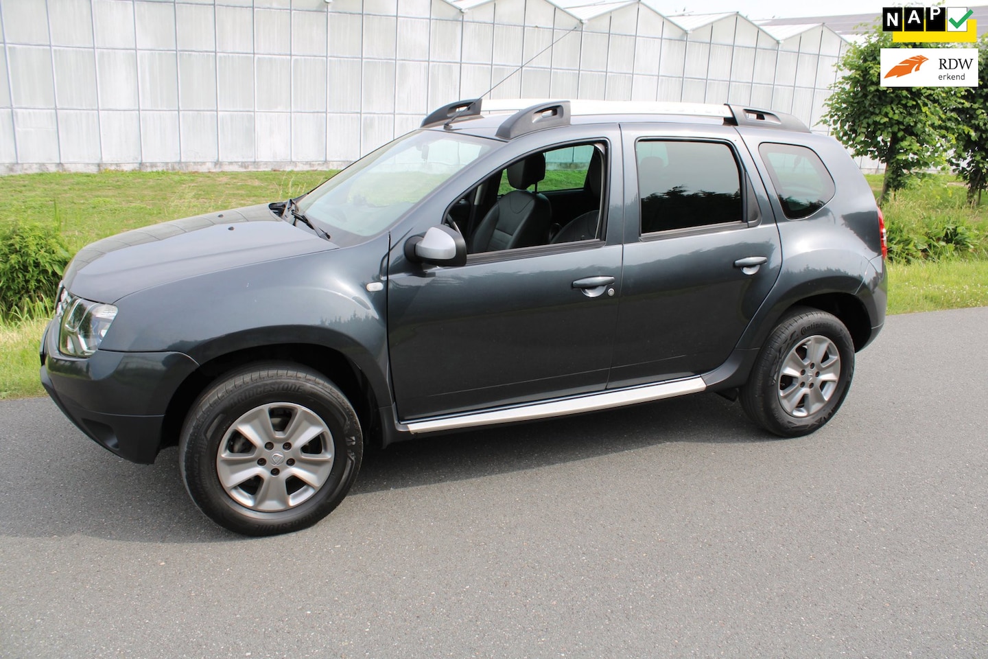 Dacia Duster - 1.2 TCe 4x2 Prestige met Leder en Navigatie - AutoWereld.nl