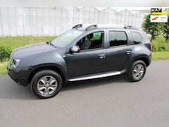Dacia Duster - 1.2 TCe 4x2 Prestige met Leder en Navigatie