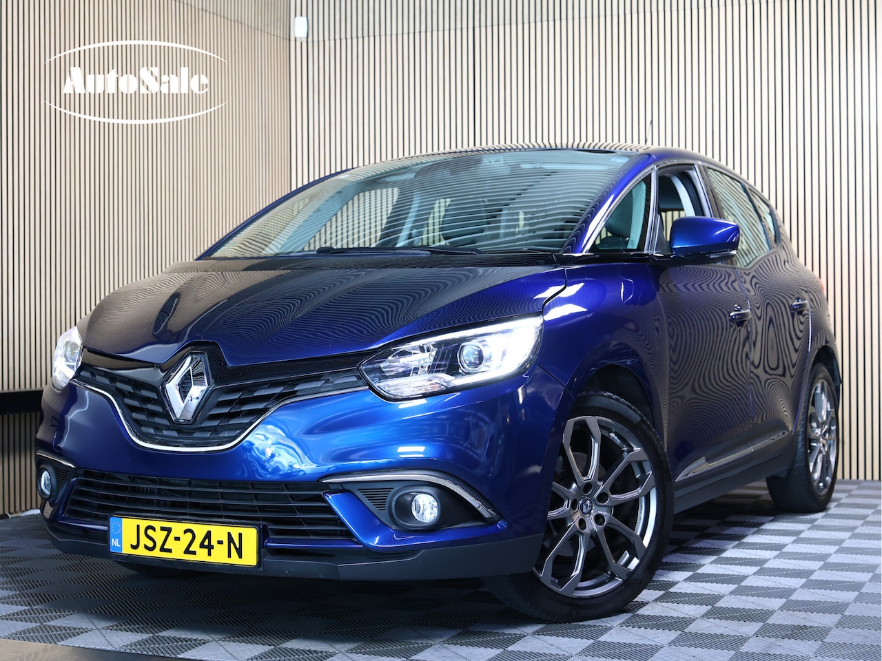 Renault Scénic - 1.2 TCe Intens AVM LED NAVI CRUISE CLIMA KEYLESS PDC BT THAAK "17 - AutoWereld.nl