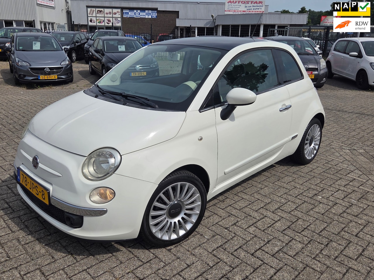 Fiat 500 - 1.2 Lounge/AUTOMAAT/PANO/NAP - AutoWereld.nl