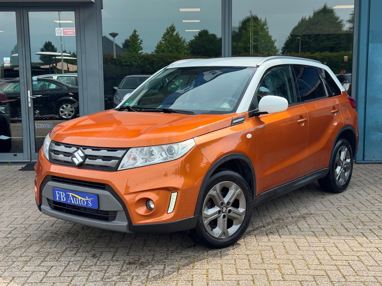Suzuki Vitara - 1.6 Comfort Airco Lmv Cruise Navi Camera - AutoWereld.nl