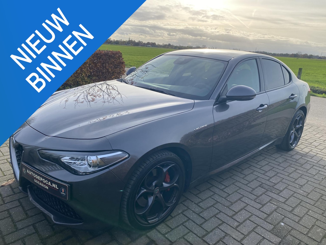 Alfa Romeo Giulia - 2.0 T Veloce AWD Pack performance - Panorama dak - Harman Kardon - AutoWereld.nl
