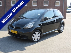 Toyota Aygo - 1.0-12V Access * Rijklaarprijs incl. garantie * Airco * Audio * Centrale vergrendeling