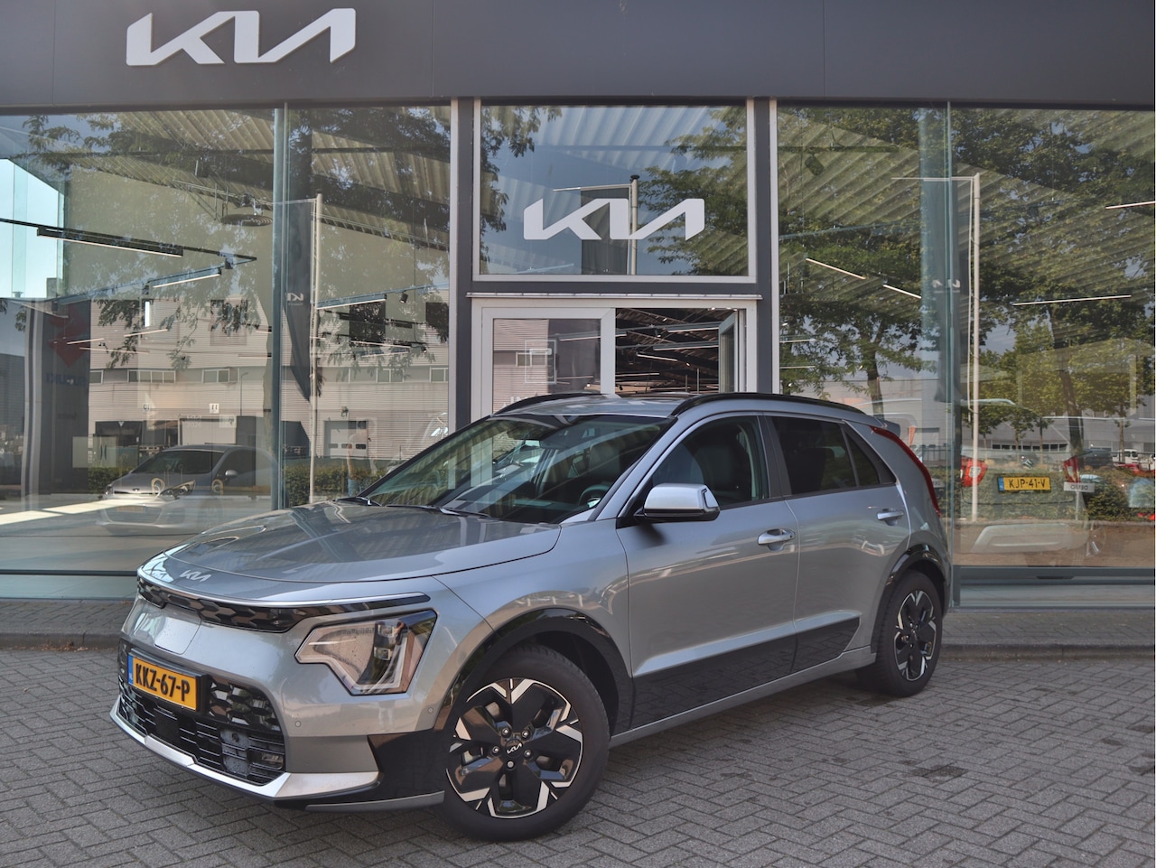 Kia Niro EV - ExecutiveLine 64.8 kWh | Navigatie | Leder | Schuifdak | Stoel/Stuurverwarming | Harman-Ka - AutoWereld.nl