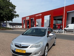 Opel Astra - 1.6 Edition | Trekhaak | Distributie vervangen | APK 05-2027