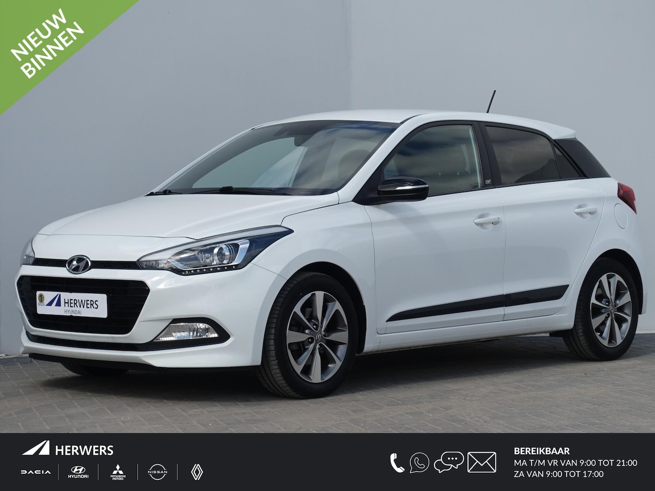 Hyundai i20 - 1.0 T-GDI Essence / Trehkaak / Navigatie / Apple & Android Auto / Cruise Control / Camera - AutoWereld.nl