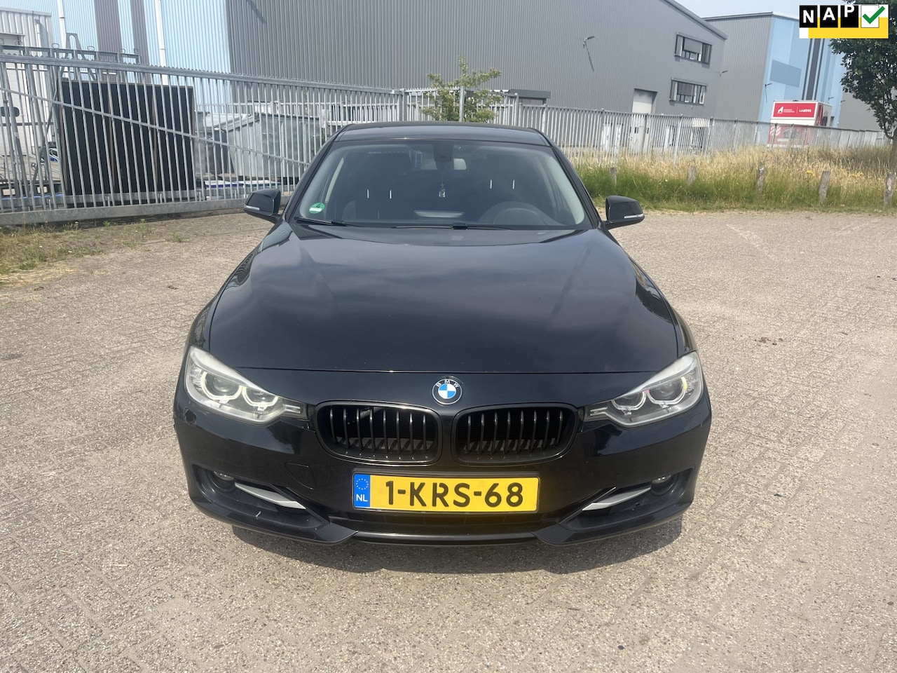 BMW 3-serie - 320i Executive 320i Executive - AutoWereld.nl