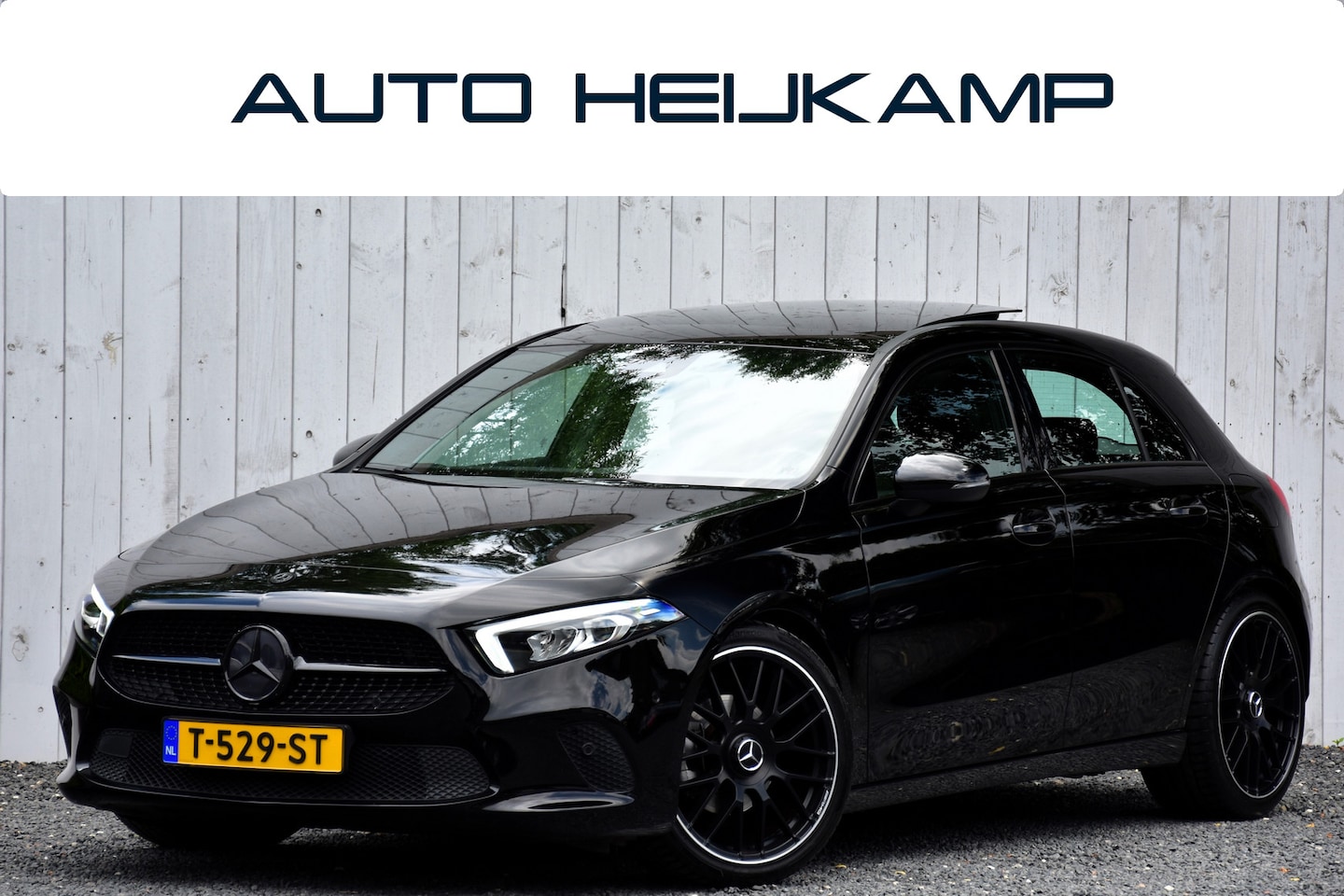 Mercedes-Benz A-klasse - 180 Luxury Line | Sfeerverlichting | Pano-dak | AMG 19" LMV | - AutoWereld.nl