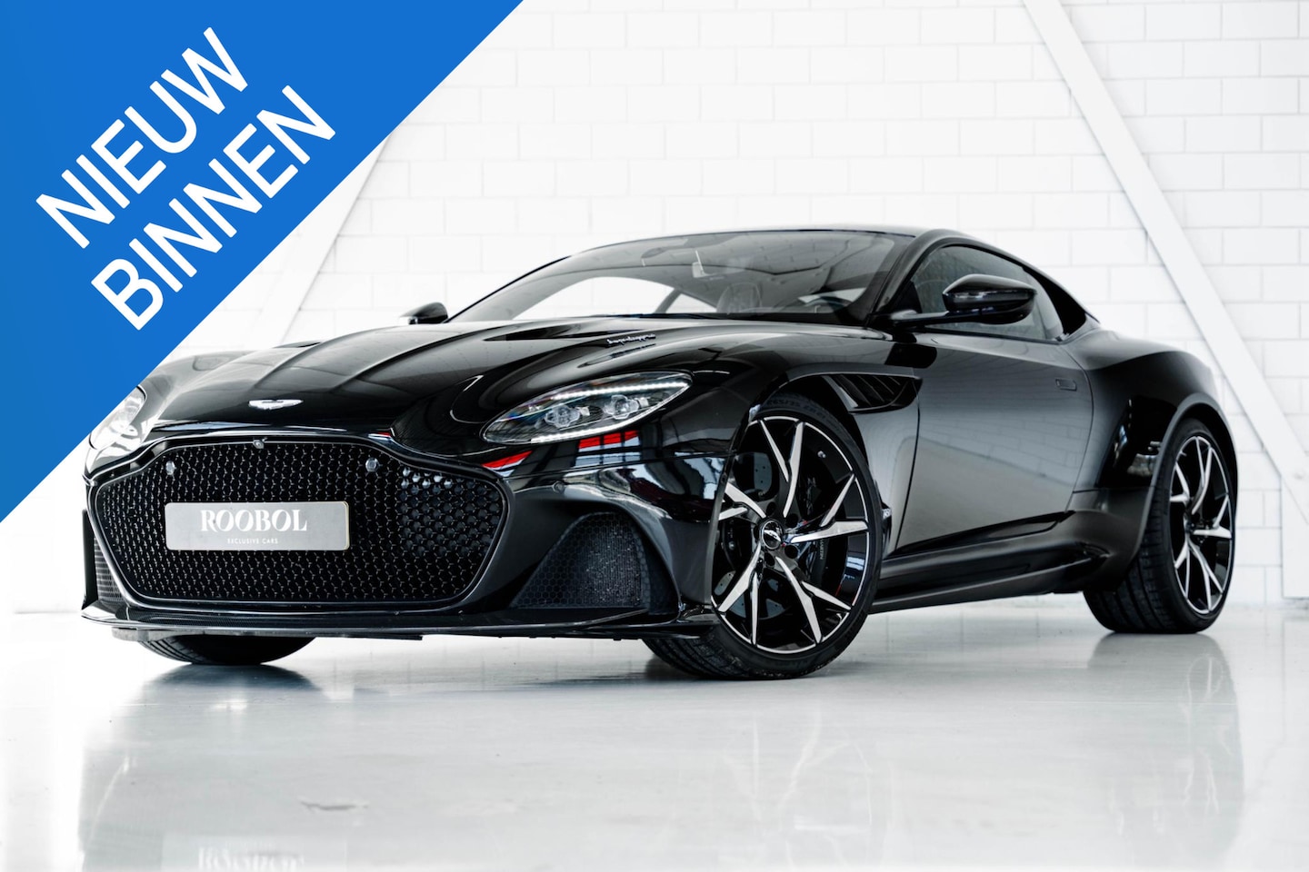 Aston Martin DBS - 5.2 V12 Superleggera | Bang & Olufsen | Carbon Package | Create Package - AutoWereld.nl