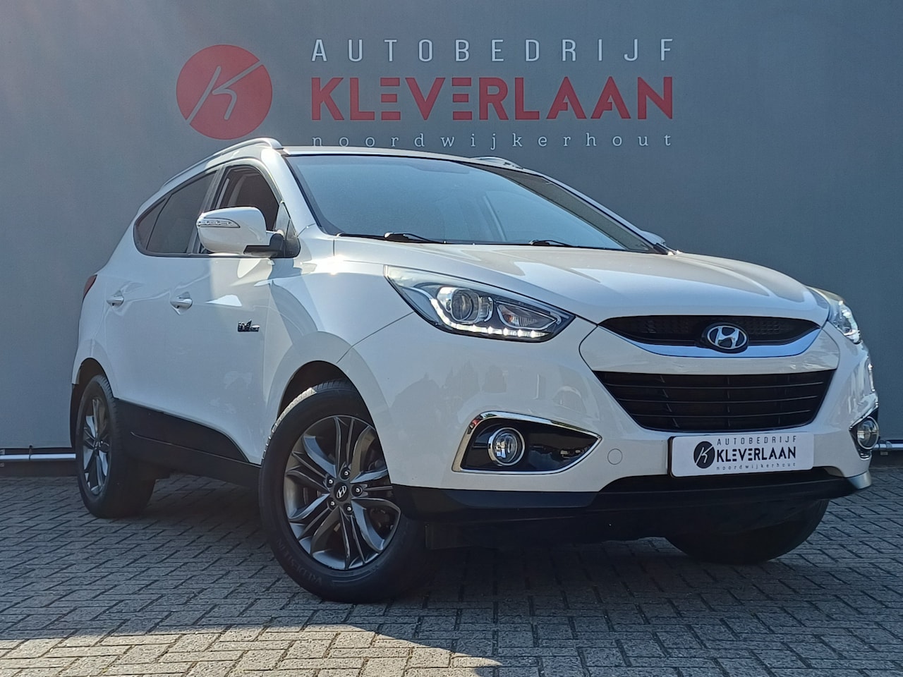 Hyundai ix35 - 1.6i GDI Go! | CRUISE | VOOR EN ACHTER STOEL VERWARMD | ACHTER PARKEERSENSOREN | Wij bie - AutoWereld.nl