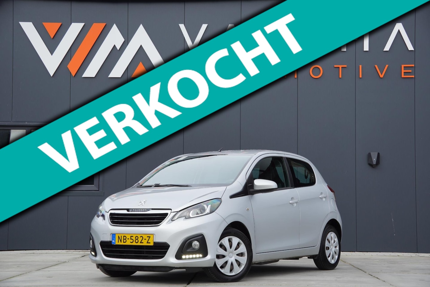 Peugeot 108 - 1.0 e-VTi Active 2017 5 Deurs Airco Stuurbediening - AutoWereld.nl