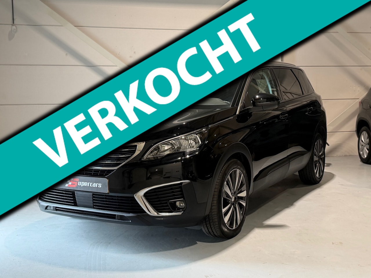 Peugeot 5008 - Active 7 PERSOONS APK 2028 Carplay - 12mnd gar! - AutoWereld.nl