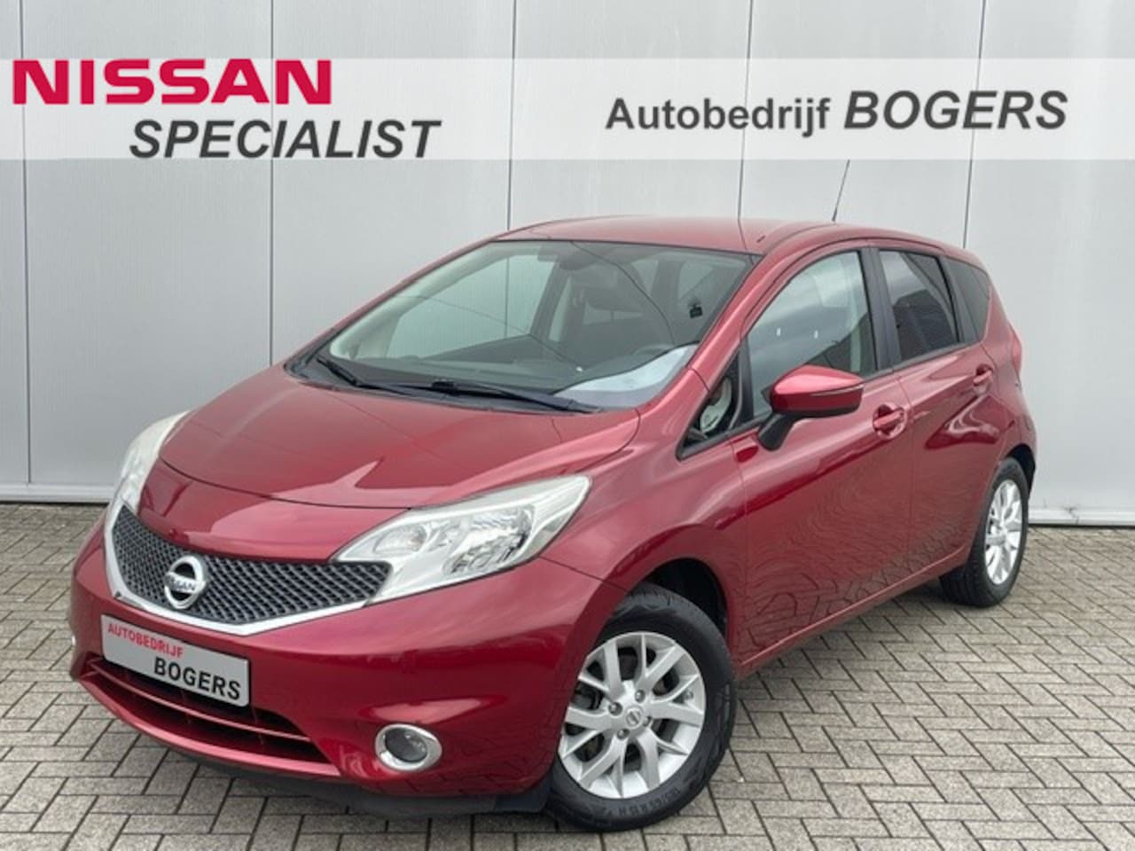 Nissan Note - 1.2 Connect Edition Navigatie, Climate Control, Cruise Control, Keyless, Trekhaak, Family - AutoWereld.nl