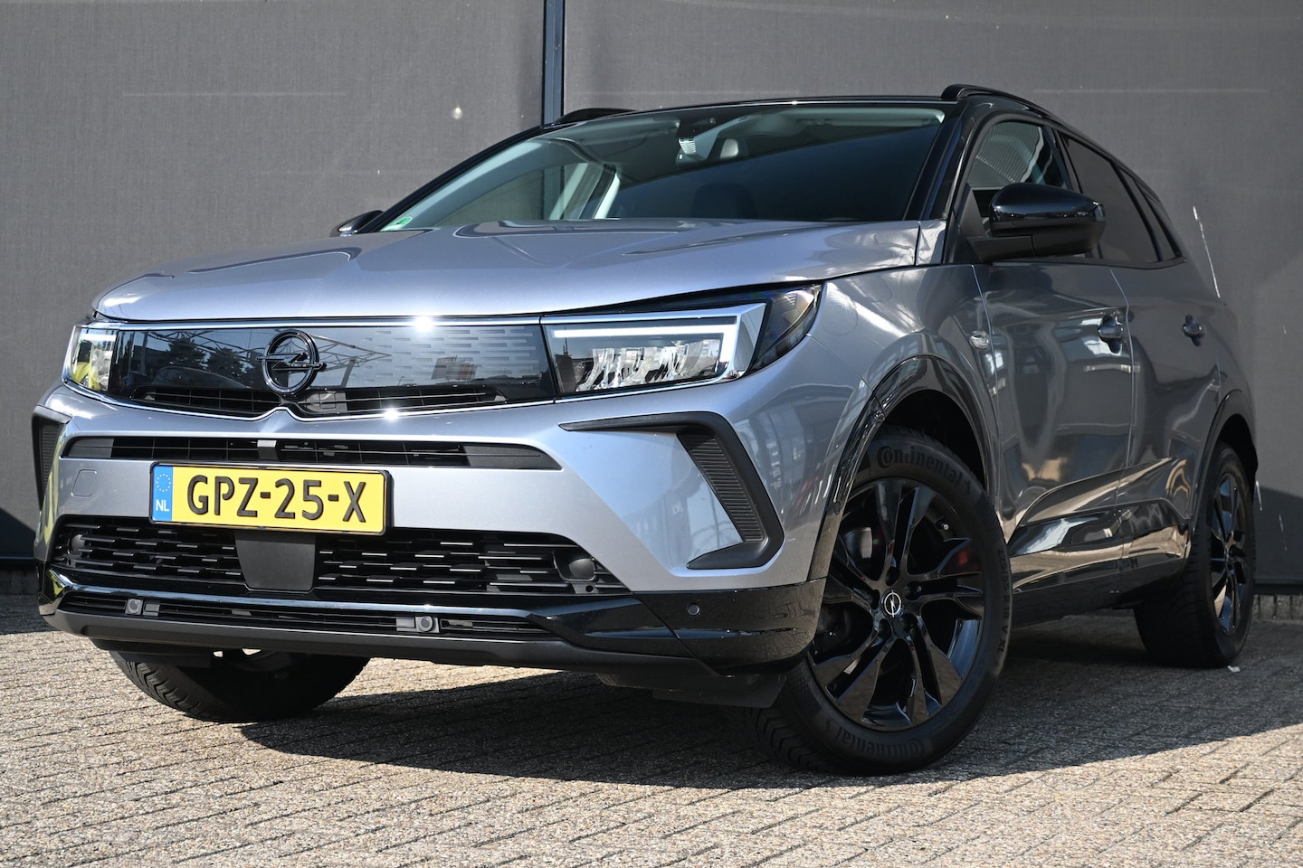 Opel Grandland - 1.2 Turbo GS 130pk Automaat | Afn. Trekhaak | Navigatie | Achteruitrijcamera | Climate Con - AutoWereld.nl