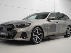 BMW 5-serie Touring - 550e xDrive M-Sport