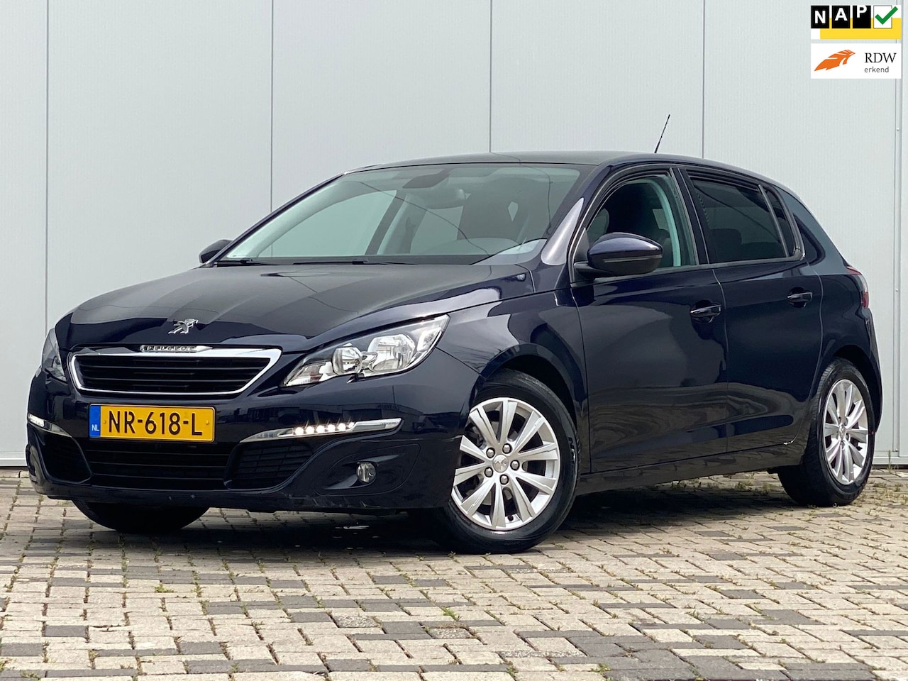 Peugeot 308 - 1.2 PureTech Style 1.2 PureTech Style - AutoWereld.nl