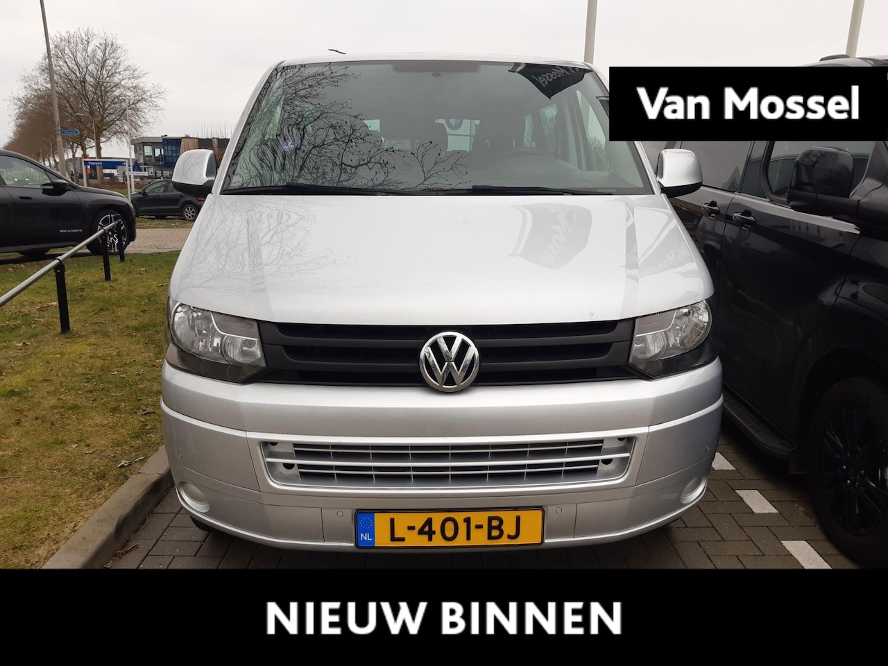 Volkswagen Transporter Kombi - 2.0 TSI L2H1 Trendline 2.0 TSI L2H1 Trendline - AutoWereld.nl