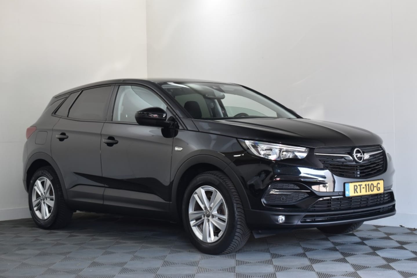 Opel Grandland X - 1.2 Turbo Online Edition 1.2 Turbo 130PK Online Edition - AutoWereld.nl