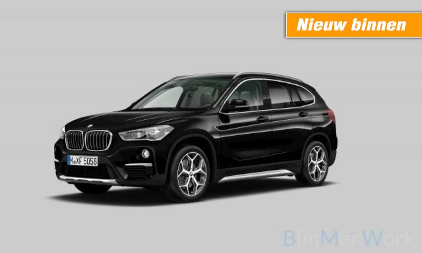 BMW X1 - sDrive20i 192pk High Exe,HUD,Keyless,LED,NaviPro,Camera,Stoelverw,Dealer OH,Trekhk Afn., - AutoWereld.nl