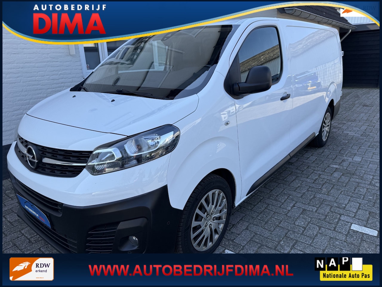 Opel Vivaro - 2.0 CDTI L3H1 DC Edition/ 1e Eigenaar/ Airco/ PDC/ Cruise Control - AutoWereld.nl