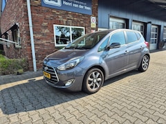 Hyundai ix20 - 1.6I GO Automaat, Trekhaak, stuur/stoel verwarming, Navi, Camera, ALL IN prijs