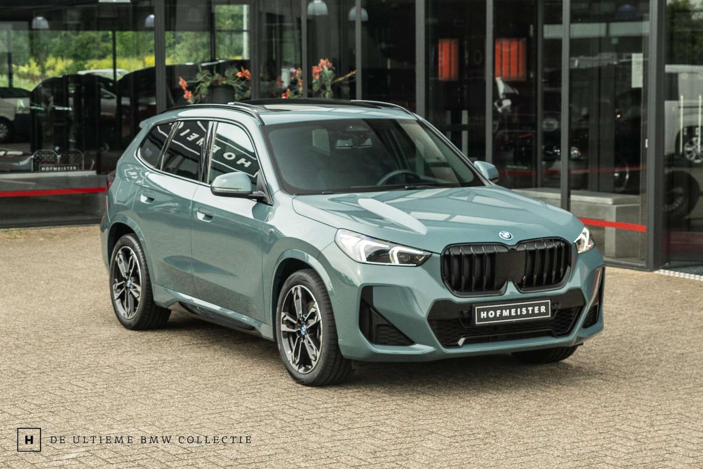 BMW X1 - xDrive25e M-Sport | Trekhaak | Pano | 12-2025 - AutoWereld.nl