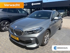 BMW 1-serie - 118i Introduction Edition | Navigatie | Skyscraper Grau | Cruise | Climate Control | Autom
