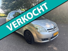 Toyota Verso - 1.8 VVT-i Executive 7pers. | Aut. | Airco | APK 02-2027
