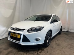 Ford Focus Wagon - 1.0 EcoBoost Trend - Schade