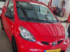 Toyota Aygo - 1.0-12V +