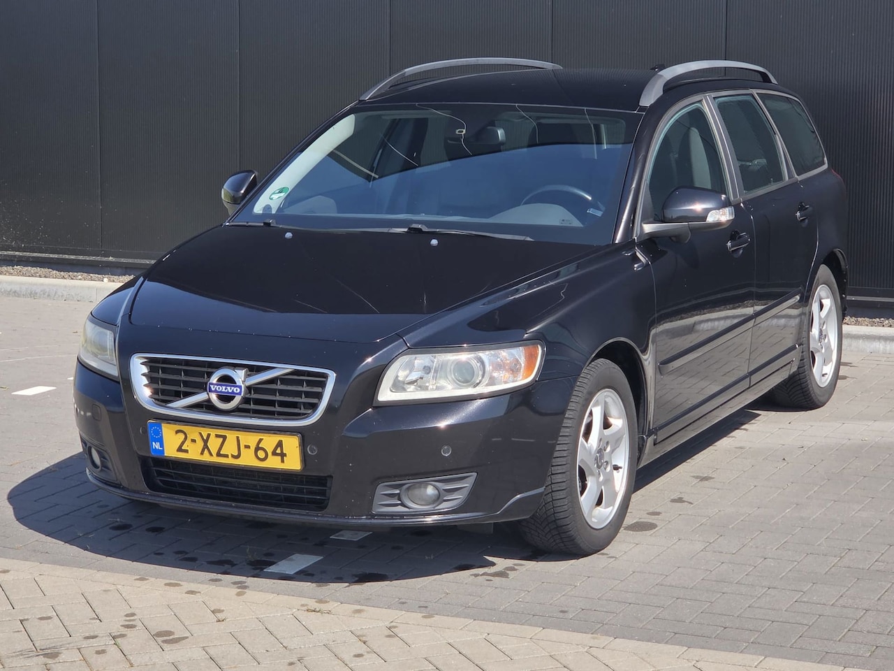 Volvo V50 - 1.6D S/S Summum 1.6D S/S Summum - AutoWereld.nl