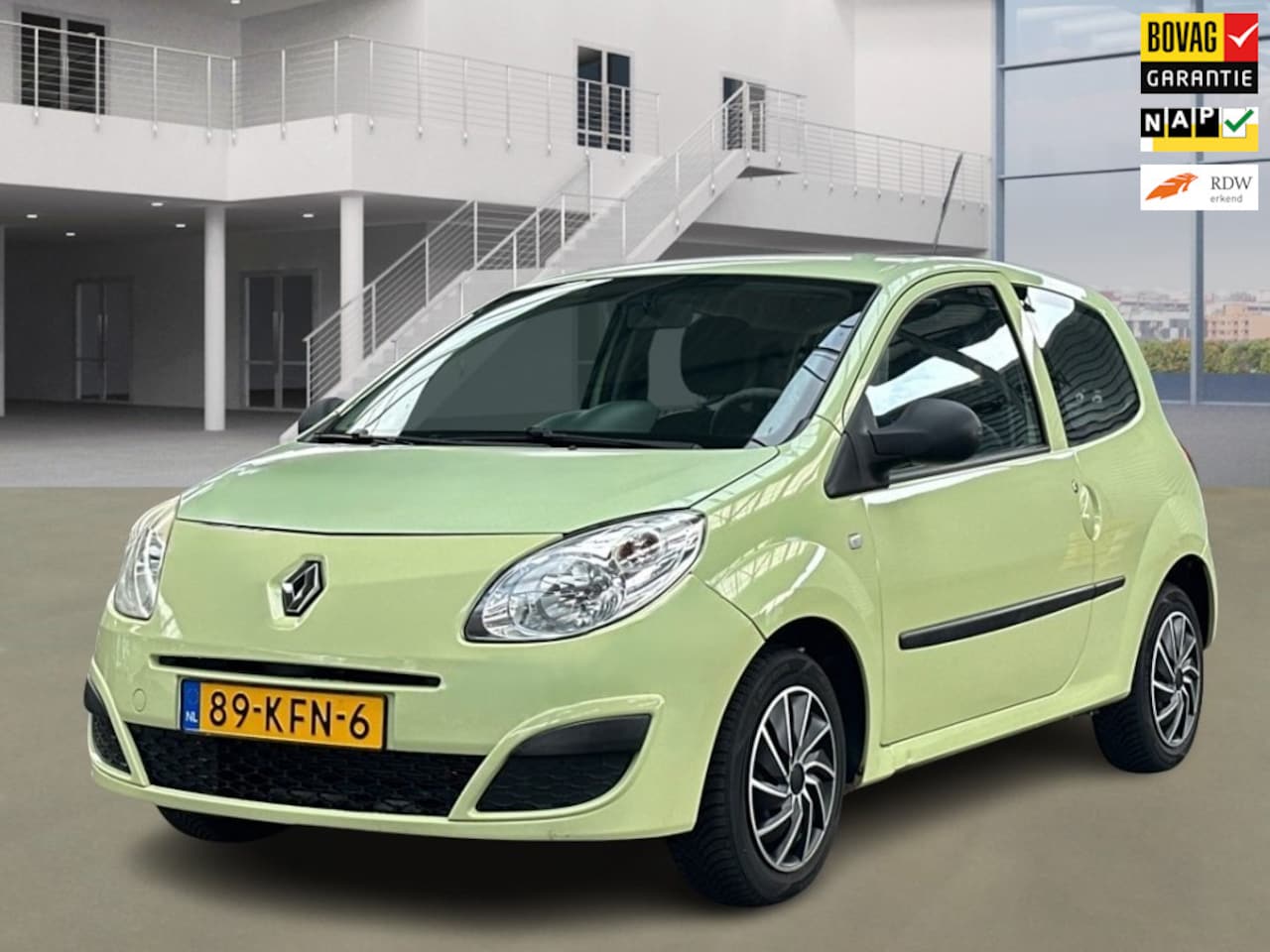 Renault Twingo - 1.2 Authentique 76.950 km +NAP NL-auto - AutoWereld.nl