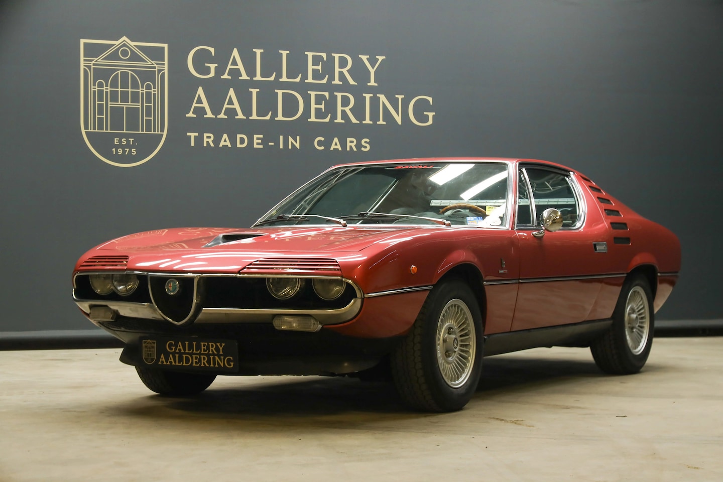 Alfa Romeo Montreal - "For the best short story" Owned by the last owner for 45 years, From the collection of Fr - AutoWereld.nl