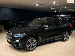 BMW X5 - M50d 1EIG./TREKHAAK/LASER/MASSAGE/SKYLOUNGE/VOLL