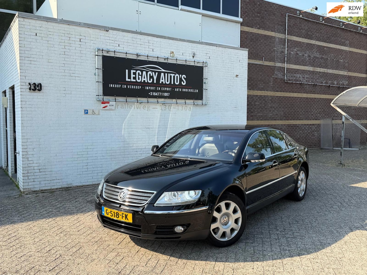 Volkswagen Phaeton - 4.2 V8 5p. - KEYLESS - VOL OPIES - NETTE STAAT - RIJDT & SCHAKEL GOED! - AutoWereld.nl