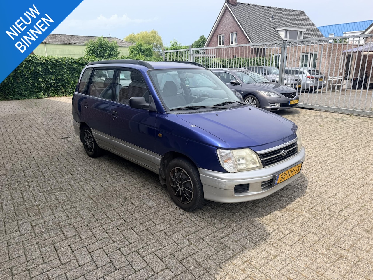 Daihatsu Gran Move - 1.6i-16V CS 1.6i-16V CS - AutoWereld.nl