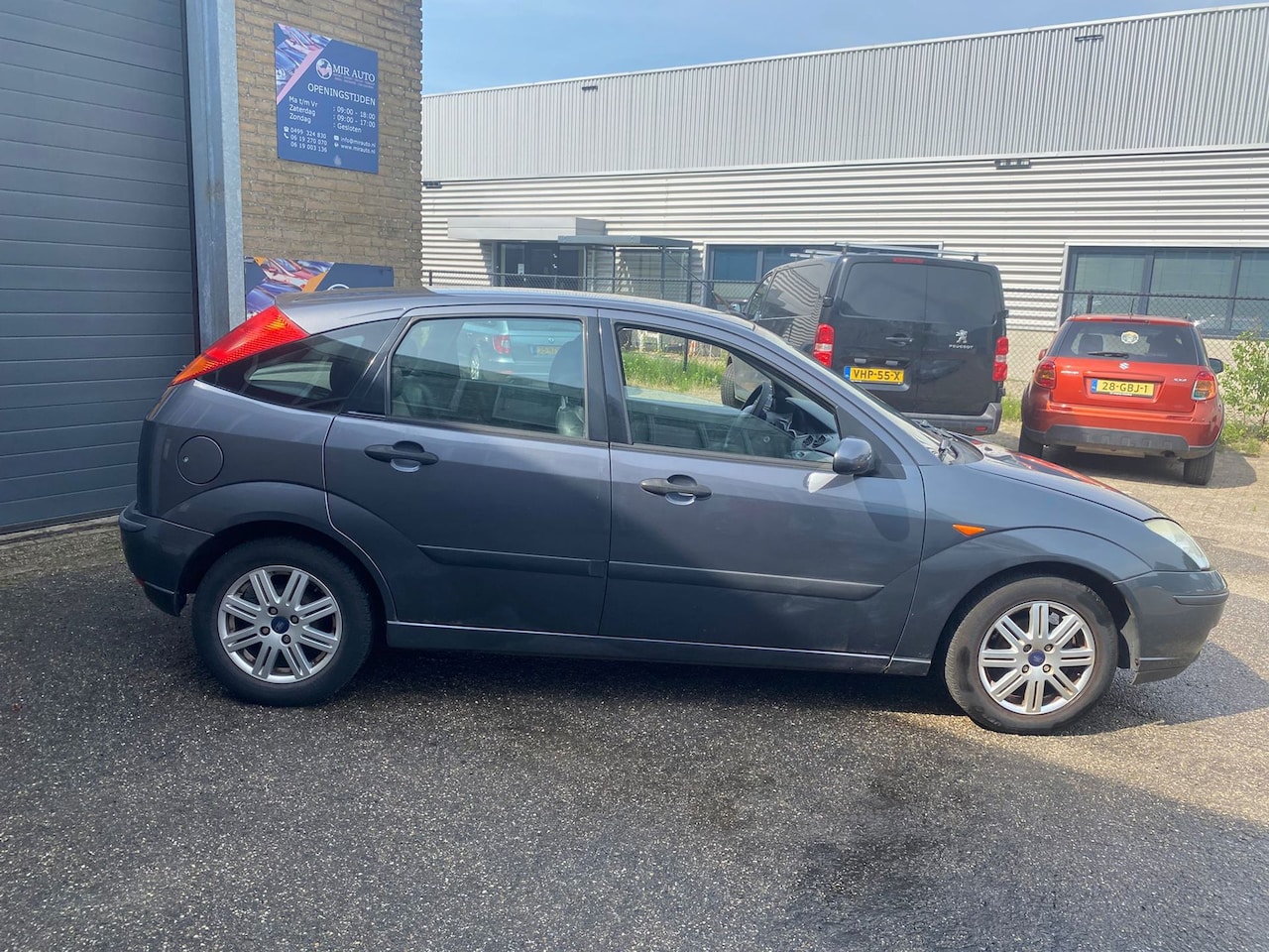 Ford Focus - 1.6-16V Futura 1.6-16V Futura - AutoWereld.nl
