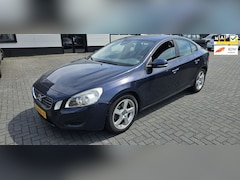 Volvo S60 - 2.0T Intro Edition AUTOMAAT