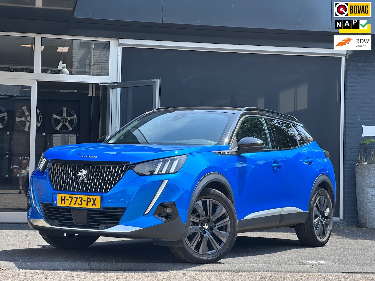 Peugeot 2008 - 1.2 PureTech GT-Line 1e EIG / NAP / ACC / LANE / AUTO - AutoWereld.nl