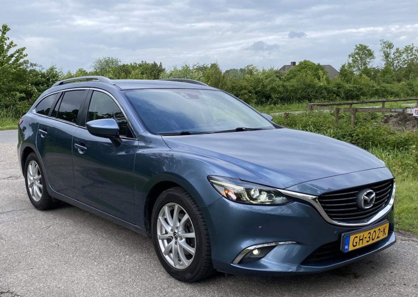 Mazda 6 Sportbreak - 2.2D Sk.A-D 150 SkL+ - AutoWereld.nl