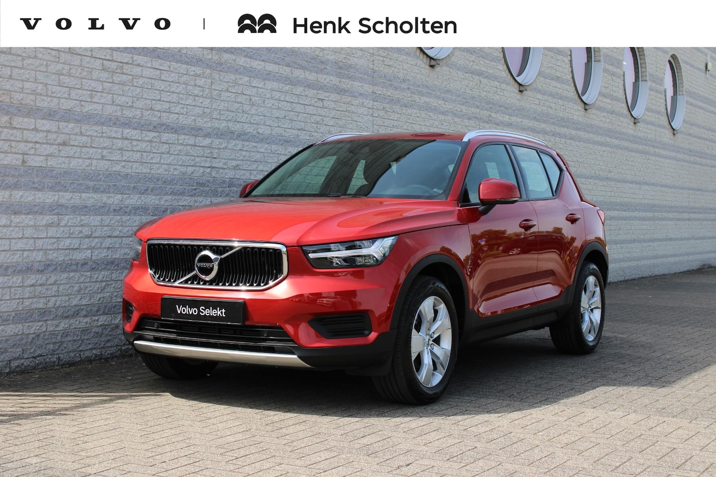 Volvo XC40 - T2 Momentum Business | Apple carplay/Android auto | Adaptieve cruise control | Performance - AutoWereld.nl