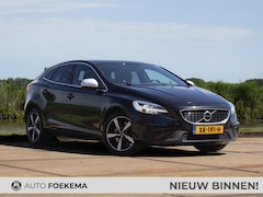 Volvo V40 - 1.5 T3 Polar+ Sport R-Design LED Pano 18"