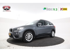 BMW X1 - sDrive20i High Executive 192 PK Navigatie, Stoelverwarming