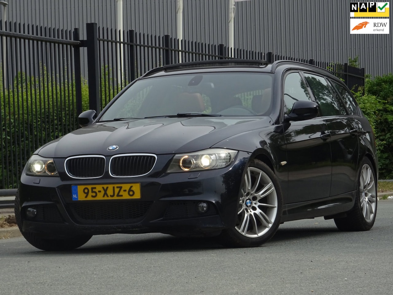 BMW 3-serie Touring - 318i M-Sport Edition FULL OPTIONS - AutoWereld.nl
